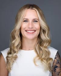 Christine Ehlinger's Instagram, Twitter & Facebook