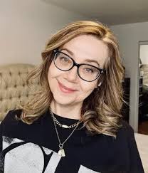 Top 40 Influencers in Laval, QC: Find & Hire Laval, QC Influencers