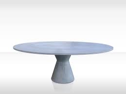 Voir plus d'idées sur le thème mobilier urbain, table beton, design urbain. Concrete Table Ello Dade Design