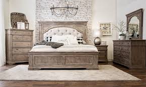 Highland Park Driftwood 5 Piece Upholstered Queen Bedroom Set In 2020 Upholstered Bedroom Set Bedroom Sets Furniture King Bedroom Set