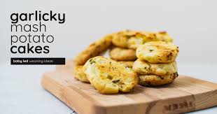 Easy Garlicky Mashed Potato Cakes