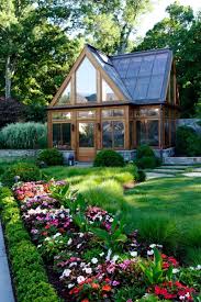 This website contains the best selection of designs backyard flower garden. 75 Beautiful Flower Bed Pictures Ideas January 2021 Houzz