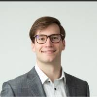 900+ "Raymond" profiles