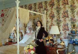 Gloria vanderbilt art for art sake museum of fine arts american artists art education mixed media art art boards new art painting & drawing. Gloria Vanderbilt S House Photos See All Of Gloria Vanderbilt S Homes