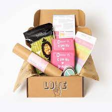 These subscription boxes for couples are perfect for when you just can't watch another movie. 13 Best Date Night Boxes 2021 Subscription Boxes For Couples