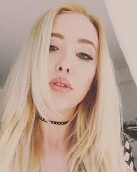 What is a woman called if she doesn't want to get married?