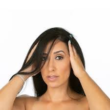 Krystal Rose's Instagram, Twitter & Facebook