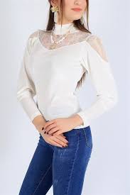 19 95 Tl Kadife Tullu Likrali Beyaz Bluz 25324b Modamizbir 2020 Mankenler Giyim Bluz