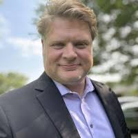 Tons of smiles from our @davidsbridal teams at our bridal shows last  weekend in Charles Town, WV & Fredericksburg, VA.