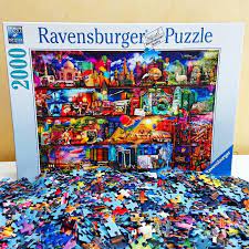 Here you will find all jigsaw puzzles from 2000 to 40,000 pieces. 20 04 01a4 Ravensburger World Of Books 2000 Pieces Puzzles Cronica Artistas