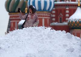 Bagaimana Cara Pemerintah Daerah Rusia Mengatasi Tumpukan Salju di Jalanan? - Russia Beyond
