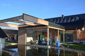 Terrassen Holz Konstruktion Mit Schiebeverglasungen Fur Aussenbereich Schiebetur Glas Anbau Haus Anbau