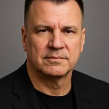 meettheteammonday #insidethemountain