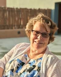 Kathleen Mott's Instagram, Twitter & Facebook