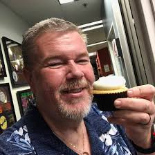 Did someone say cupcakes? 😋😋💙💙