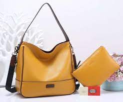 Bahan berkualitas dan model everlasting! Jual Tas Fossil Hobo Model 41218 Terbaru 2018 Tas Kulit Wanita Branded Fossil Dengan Model Yang Mengikuti Trend Fashion Terbaru 2018 Tas Tas Kulit Tas Baru