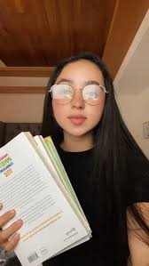 Julie Cisneros (xdjulieandrea)