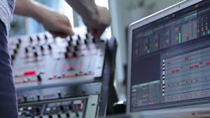 There are, however, opportunities for speeding up your production in the few areas the keyboard is lacking. Need Some More Free Vsts To Power Up Your Daw Look No Further Stereoklang