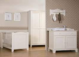 20 05 2020 entdecke die pinnwand babyzimmer ideen von sabrina k. Klassisches Babyzimmer Weiss Beige Punkte Wanddeko Childhome Babymobel Babyzimmer Mobel Babyzimmer Weiss