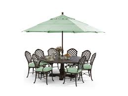 Provance 5 Pc Dining Set With 72 Round Cast Top Pedestal Table With Inlaid Lazy Susan Dekor
