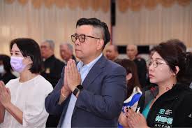 疑施壓修法開後門！葉林傳涉人頭經營賭博電玩遊藝場檢調17路搜索