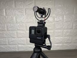 Gopro Vlogging Case How To Connect A Microphone To The Gopro Hero 7 Black Air Photography Gopro Drones And 360 Cameras Gopro Hero Gopro Vlogging