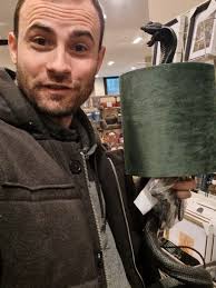 Soll ich die Lampe kaufen? was sagt Ihr? #harrypotter #tkmaxx #tjmaxx  #schnäppchen #münchen #storytime #harrypottertiktok #slytherin @TK Maxx