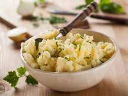 Puree De Pommes De Terre A La Ciboulette Recette Recette Puree Patate Douce Recettes Minceur Puree Pomme De Terre