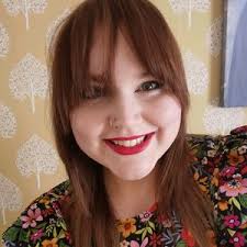 Julia💜 (@julia.kiernan)