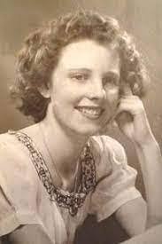 Jill Linnell's Instagram, Twitter & Facebook