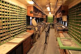 Http Images Californiathroughmylens Com Wp Content Uploads 2012 08 Inside An Old Mail Train Jpg Train Train Museum Railway Museum