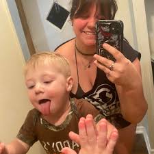 Am 40weeks and 3 days pregnant but no sign of labour wht must I do pls help  am tired 🙏😪🙏