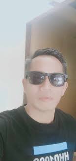 Regine's humorous dating experience with a father and son