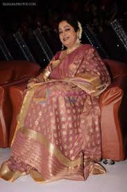 One of the contestants, nishant jain, displayed his talent by putting his head into a box of cockroaches. Kirron Kher India Got Talent Google Search Saree Wedding Saree Indian Saree Designs