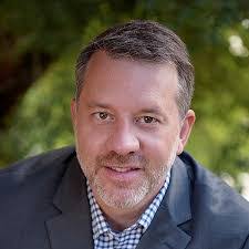 Brandon Mears's Instagram, Twitter & Facebook