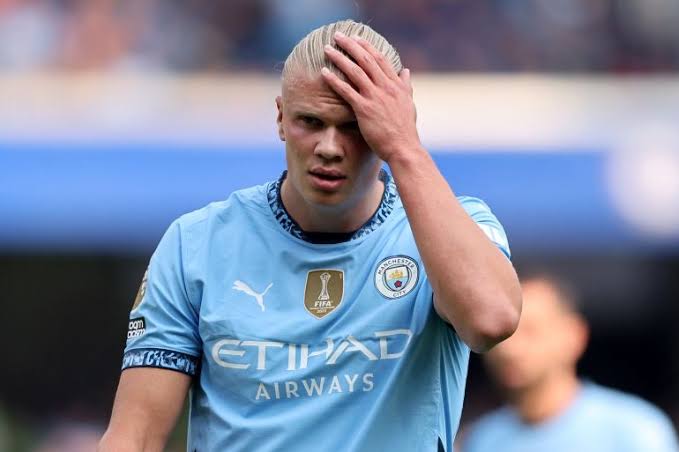 مانشستر سيتي يواصل السقوط ويتعثر أمام أستون فيلا بالدوري الإنجليزي