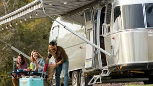 Initially this book was only written for car owners, but during the 60s when campers such as pop ups and other travel trailers started to become very popular, the company also published a book for rvs. Vintage Rv Campers And Trailers Camper Blue Book Value