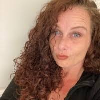 Lori Horvath's Instagram, Twitter & Facebook