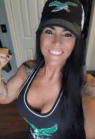 Eagles win 7-6!! Great sweep!!!🖤💛🖤💛