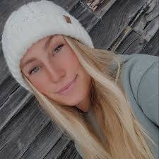 Taylor Sprague's Instagram, Twitter & Facebook