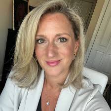 Stacey Grimsley's Instagram, Twitter & Facebook