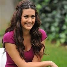 Berguzar Korel Turkish Beauty Beauty Shots Gorgeous Hair