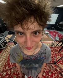 SO CLOSE SO CLOSE COME ON DOWN THIS SUNDAY TICKET LINK IN BIO