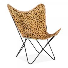 Le monde du mobilier n'échappe pas à cette règle. Chaise Papillon Audrie Imprime Leopard Chaises D Appoint