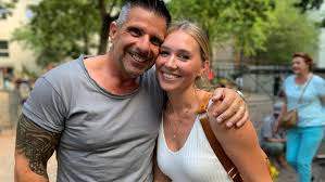 Media99, stefan zeitler, ist ein künstler und postproduzent aus übersee. Goodbye Deutschland Tamara Und Marco Gulpen Rechnen Mit Einem Verlust Fur Die Saison