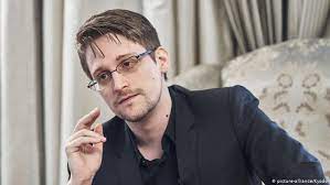 As a younger man edward forged an impressive reputation as a man of action. Whistleblower Edward Snowden Warnt Und Wirbt Aktuell Welt Dw 13 09 2019