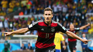 He made his 25 million dollar fortune with bayern munich, lazio roma, german national football team. Fifa Fussball Weltmeisterschaft 2014 Nachrichten Kloses Rekord An Einem Unvergessenen Abend Fifa Com