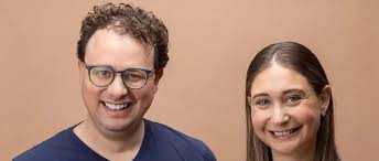 Claude 3发布，福布斯和阿莫迪兄妹聊了些什么？_手机新浪网