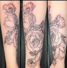 Goyo's fine black and grey tattoos work to create stunning visuals of flowers. The 17 Studios For The Best Tattoos In Edmonton 2021
