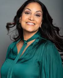 New headshots for Rishma Chooniedass!⁠ 😍💯💖⁠ These were taken by the  students at CATO @cato.filmandphotography under the guidance of  Professional fashion and beauty Photographer @jad.warde ⁠ ⁠ #headshots  #actor #commercial #youshine #weloveourartists